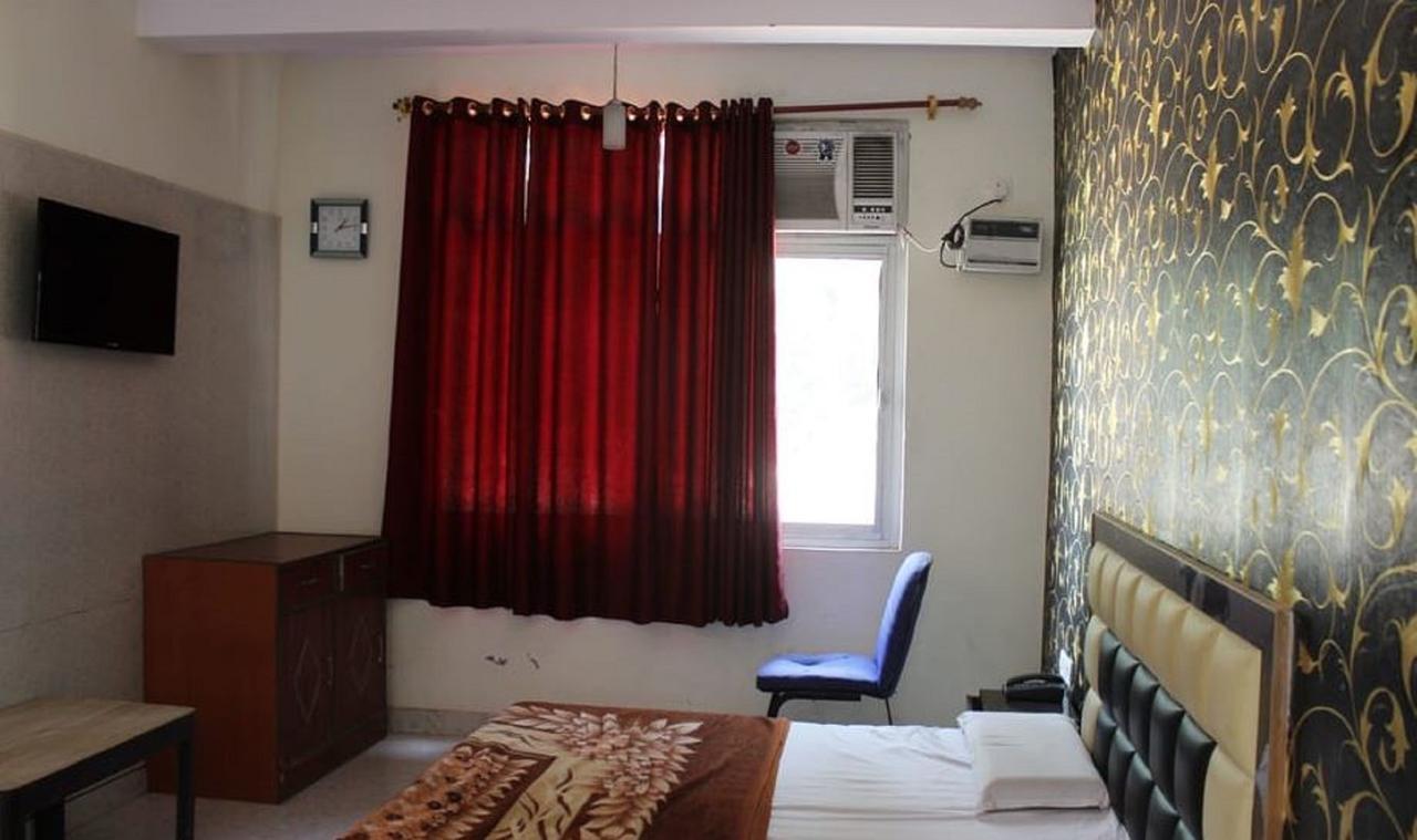 Hotel Apsara , By Soank Hospitality Haridwar Exterior photo